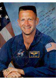 Astronaut Gus Loria: "It was really a great pleasure working with you."